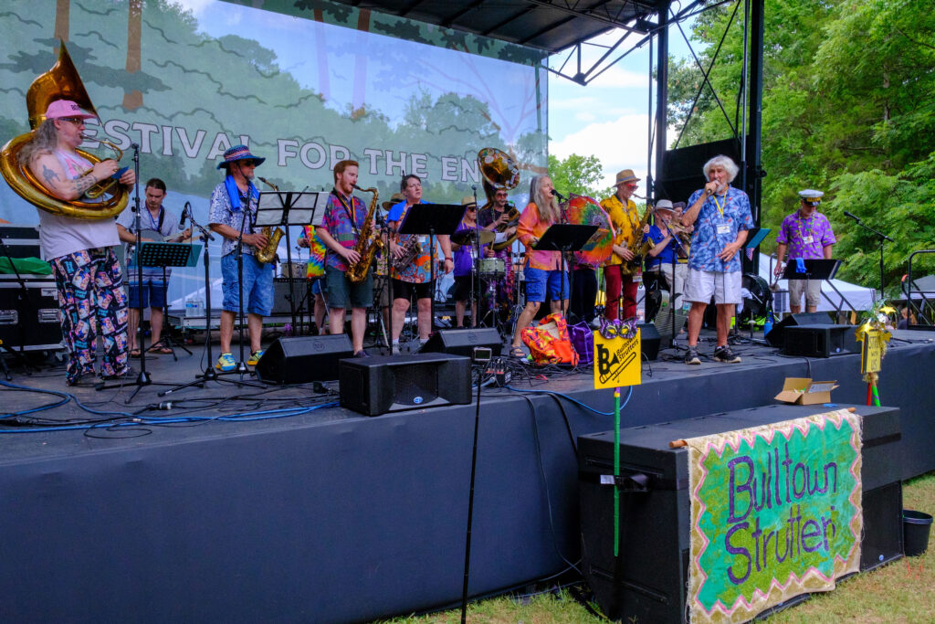 The band on stage at Eno